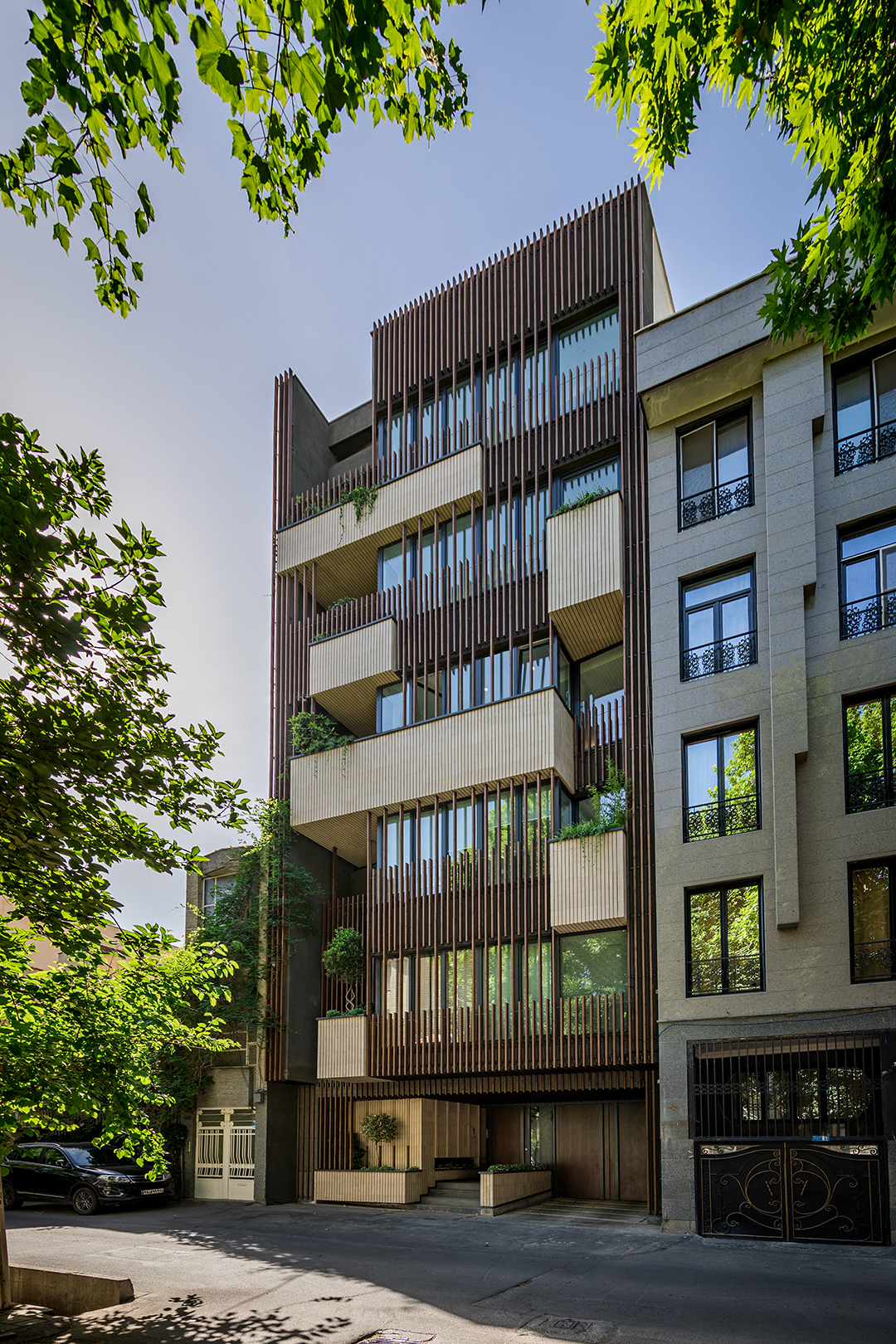 Shariati Office Building